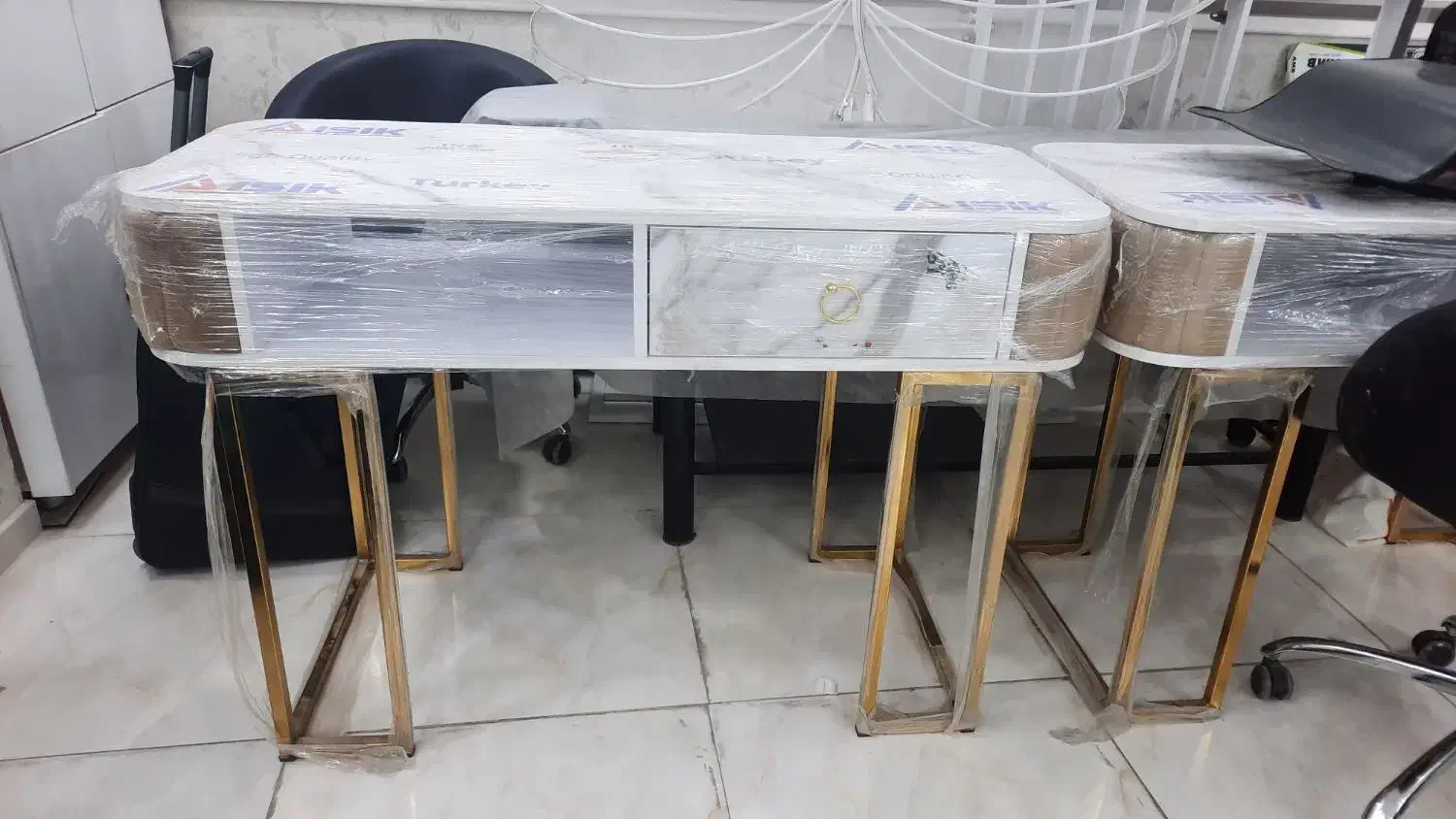 میز ناخن کاری|آرایشگاه و سالنهای زیبایی|شهریار, شهریار|دیوار