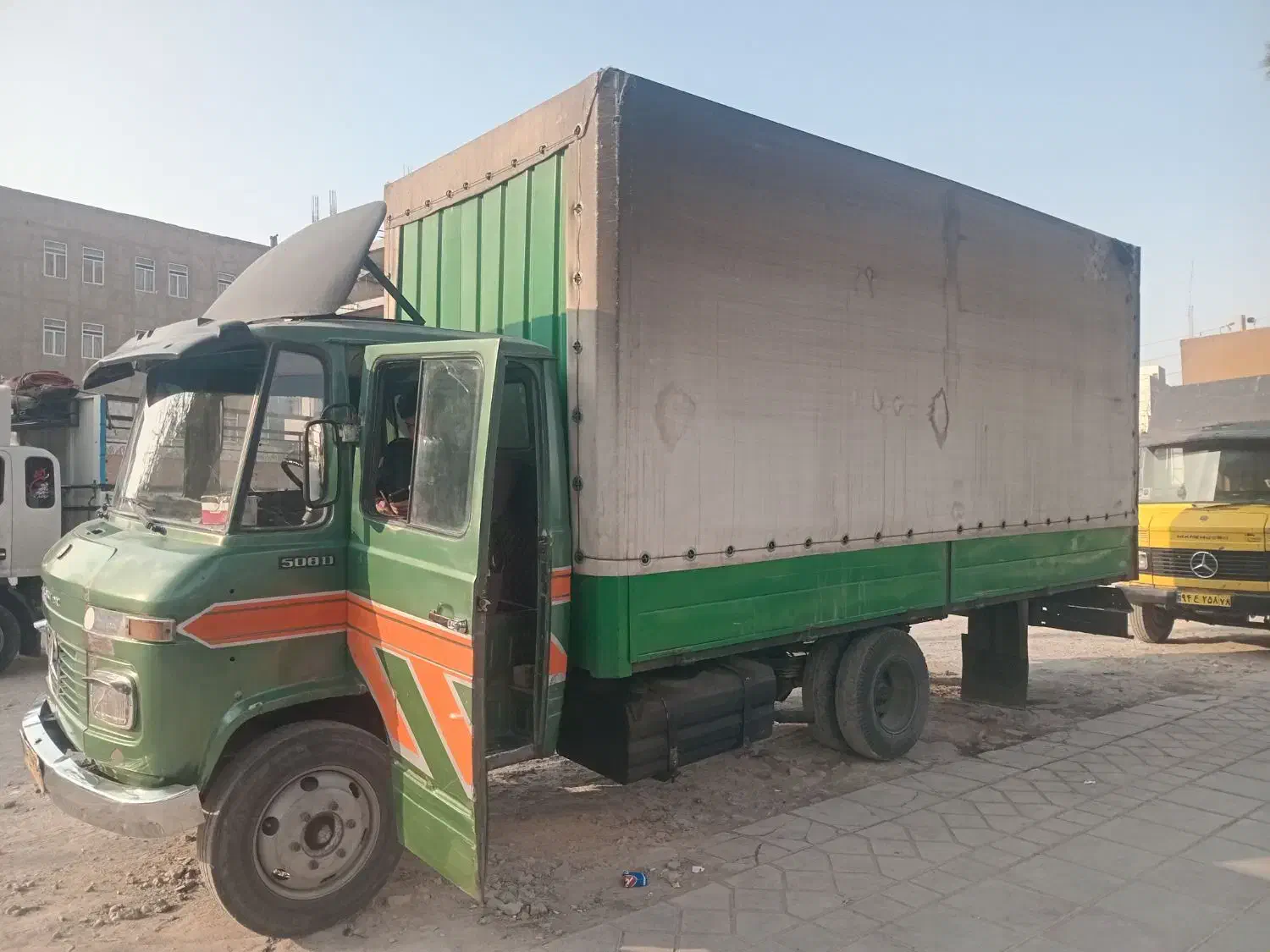 آسان بار گلستان صالحیه اسلامشهر واوان رباط‌کریم|خدمات حمل و نقل|گلستان (تهران), |دیوار