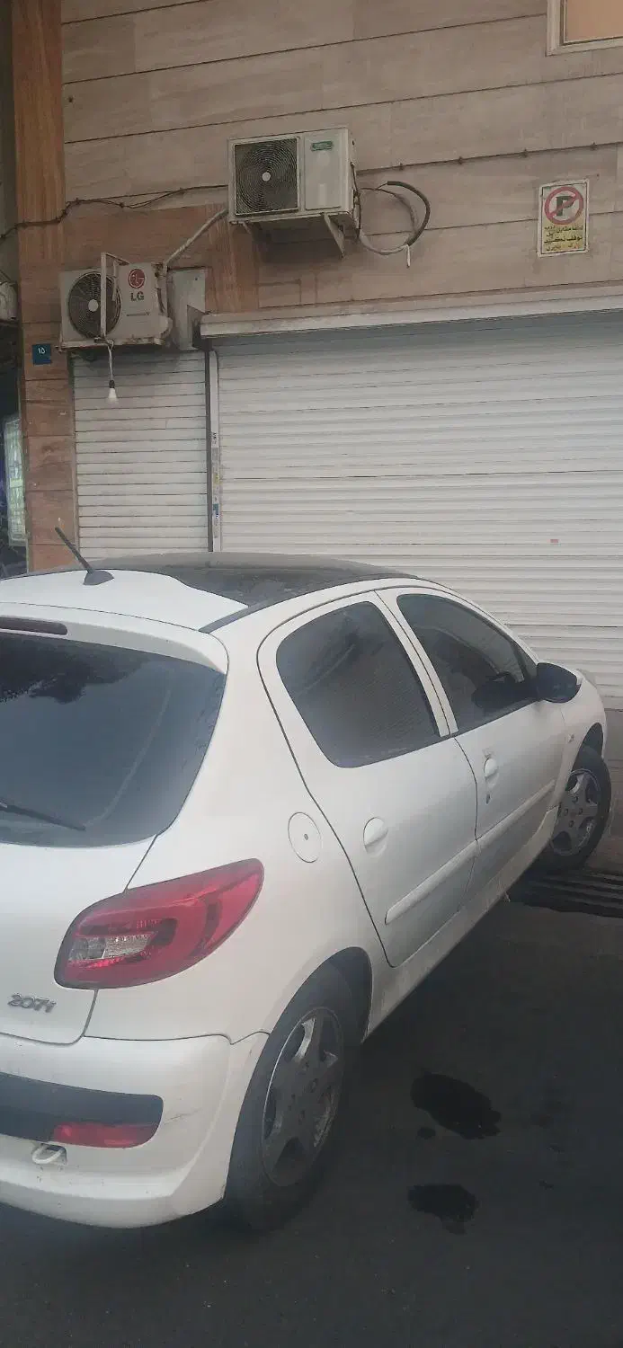 پژو ۲۰۷ پاناروما مدل ۴۰۱|خودرو سواری و وانت|تهران, شهرک رضویه|دیوار