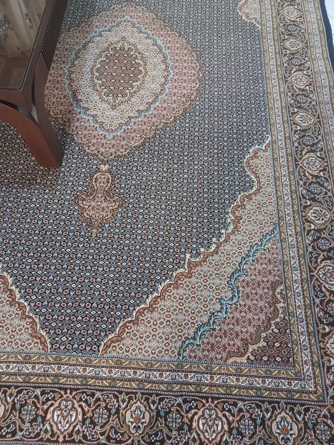 یک تخته نگین مشهد ۶ متری و ۹ متری|فرش|کرمانشاه, |دیوار