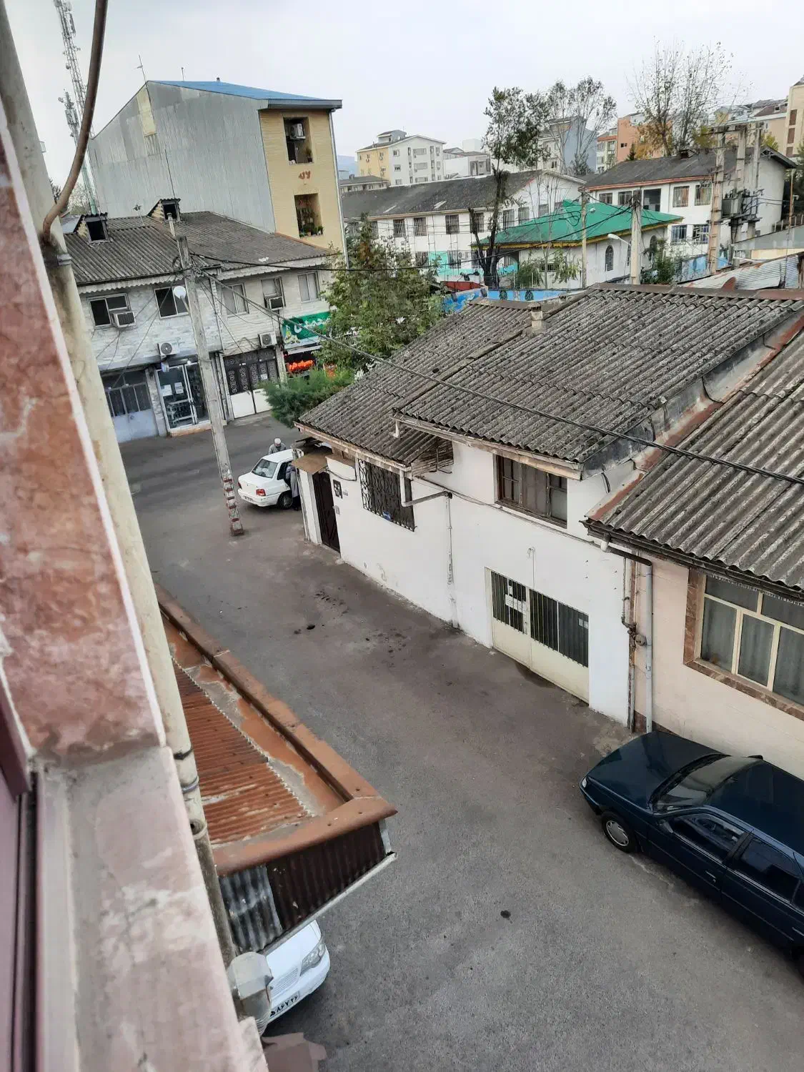 ۸۵ متر ط دوم پارکینگ ،منظریه ،ولیعصر|اجارهٔ آپارتمان|رشت, منظریه|دیوار