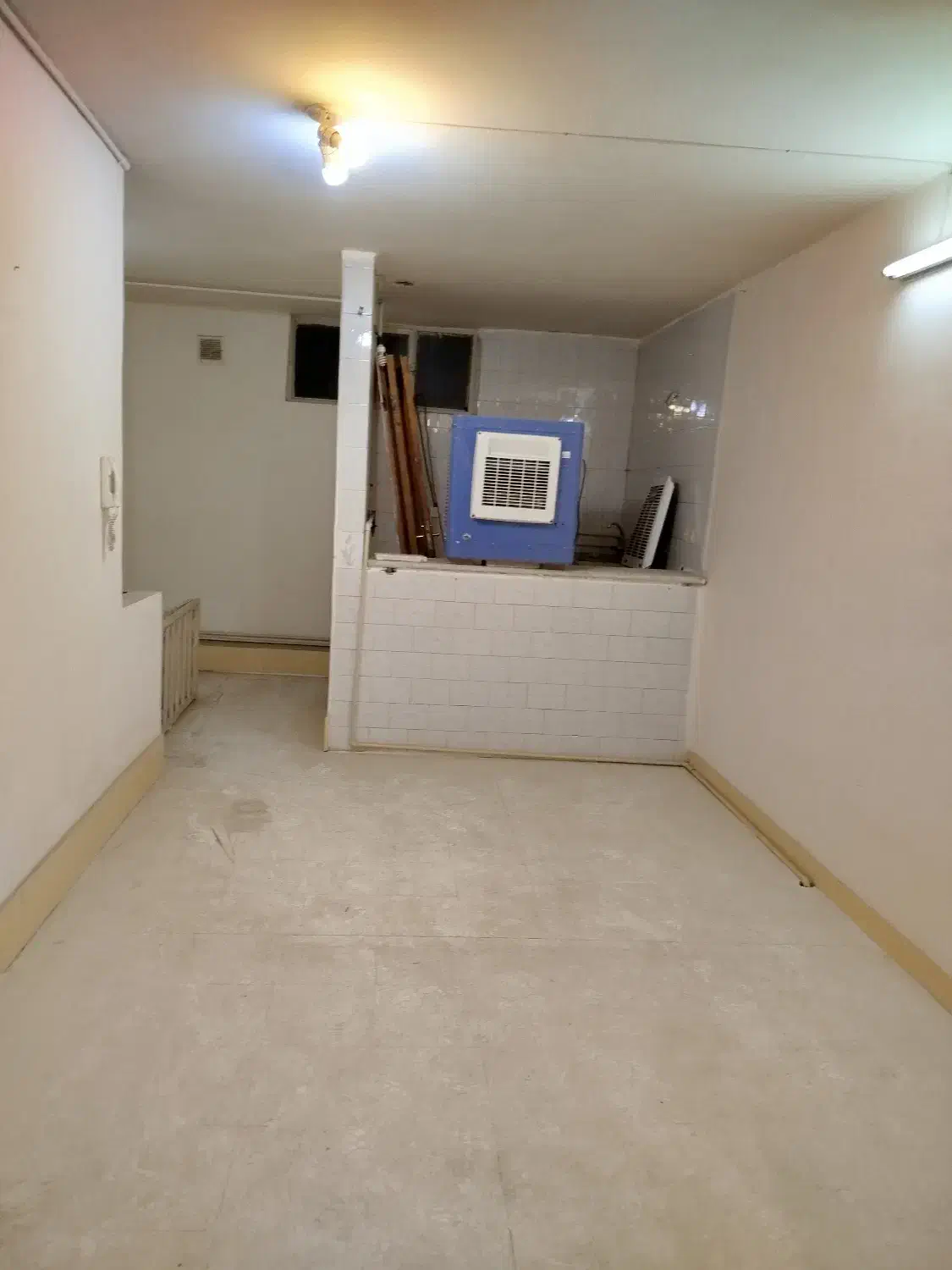 اجاره سوییت طبقه دوم مغازه|اجارهٔ آپارتمان|شهرضا, |دیوار