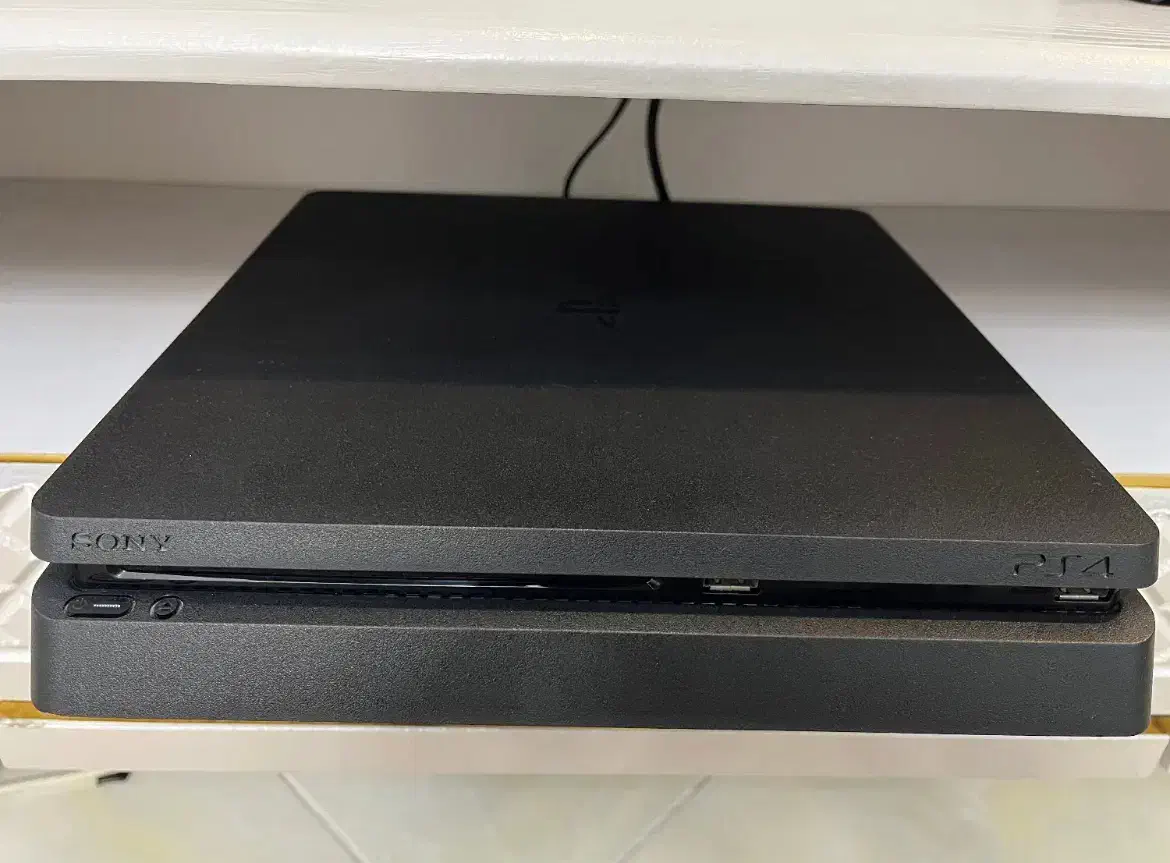 Ps4 slim 1tb HDR|کنسول، بازی ویدئویی و آنلاین|ارومیه, |دیوار
