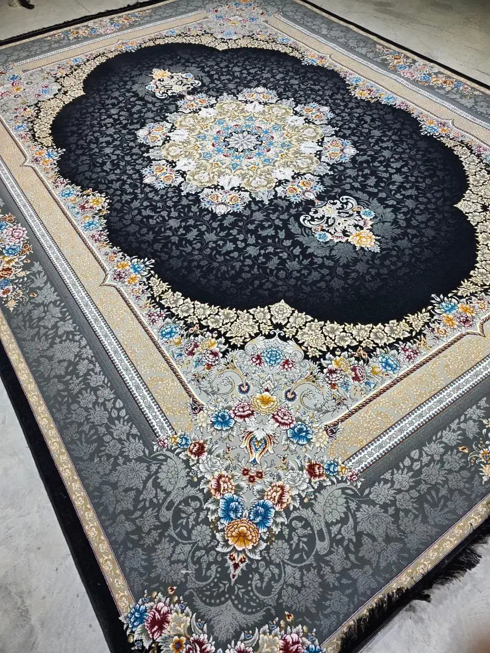 فرش تمام نخ اکرلیک|فرش|خوی, |دیوار