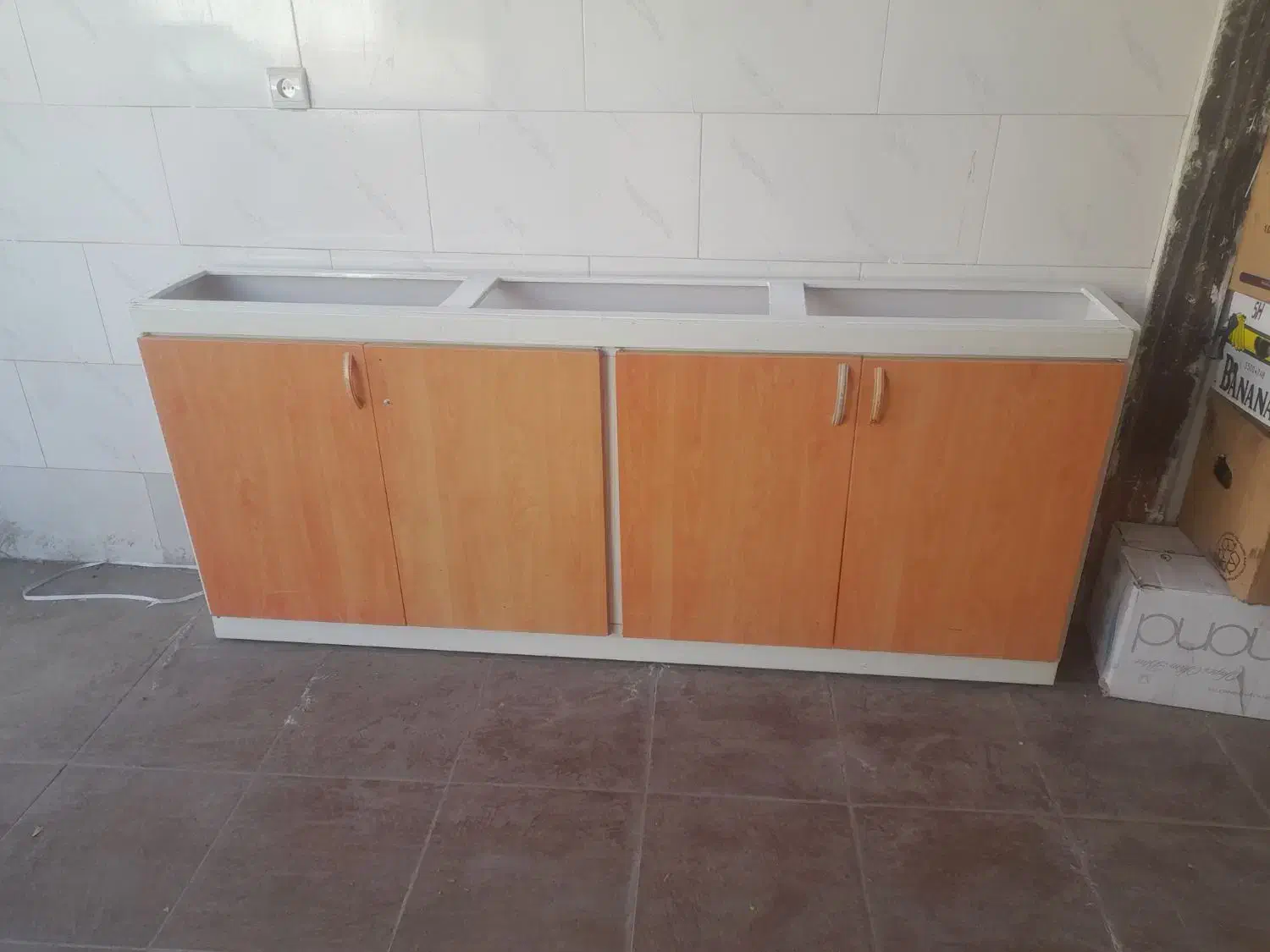 کابینتها|مصالح و تجهیزات ساختمان|بروجرد, |دیوار