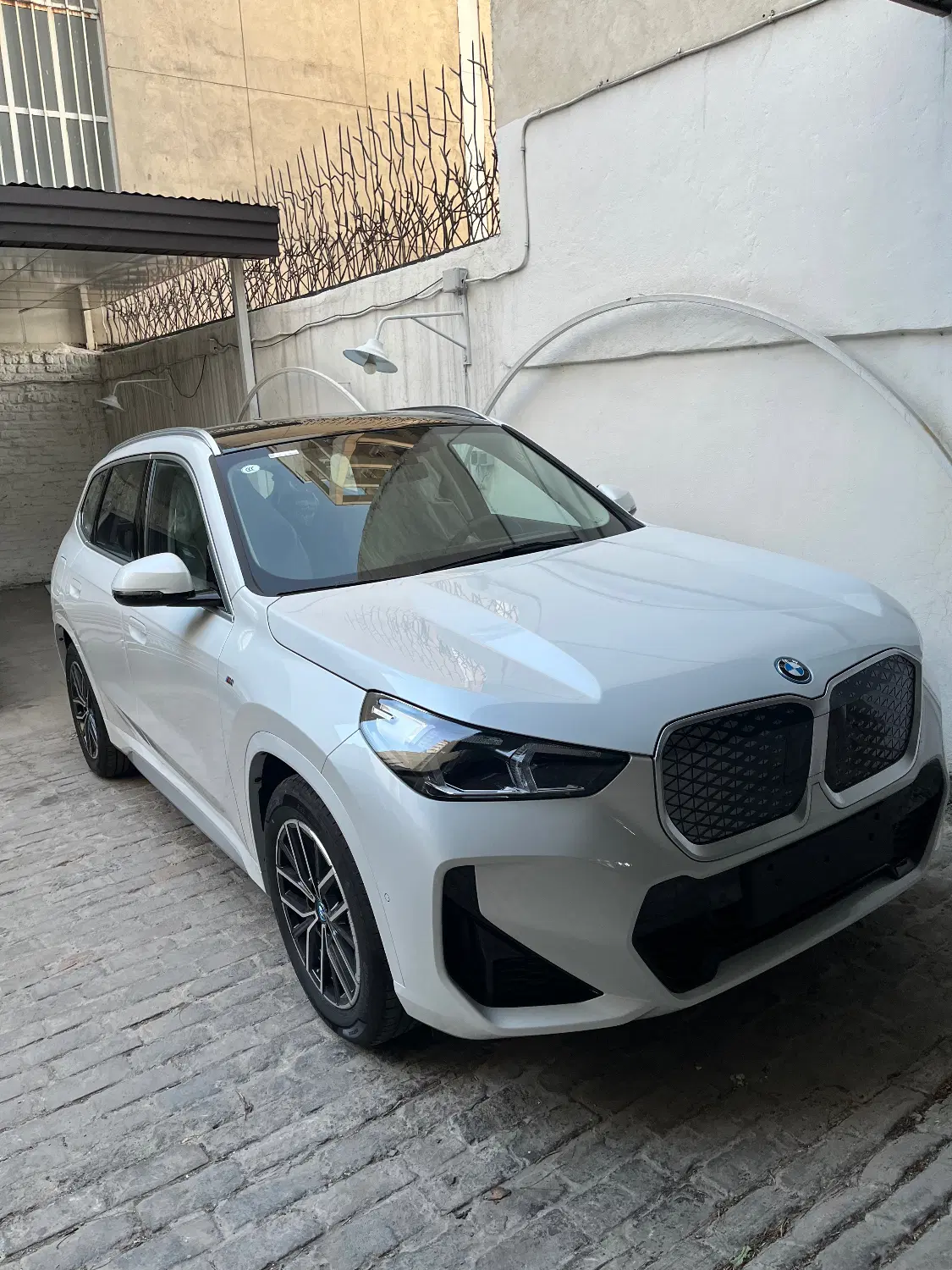 bmw ix1|خودرو سواری و وانت|تهران, زعفرانیه|دیوار