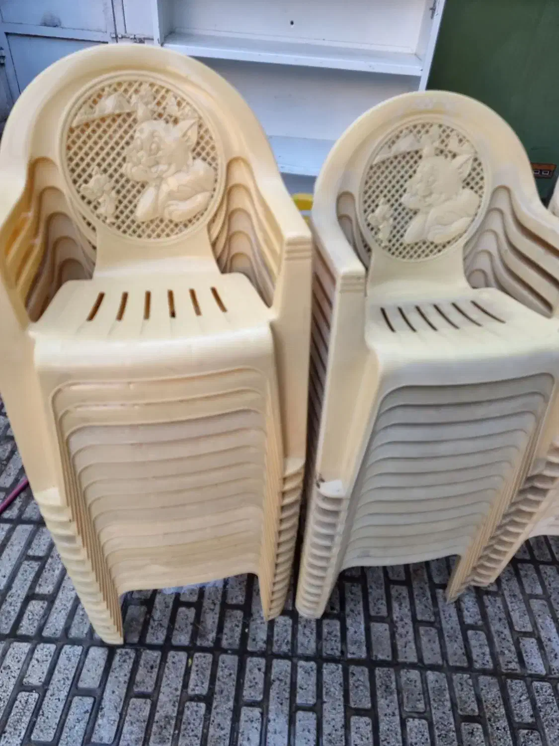 صندلی پلاستیکی کودک|اسباب و اثاث بچه|شیراز, آزادگان|دیوار