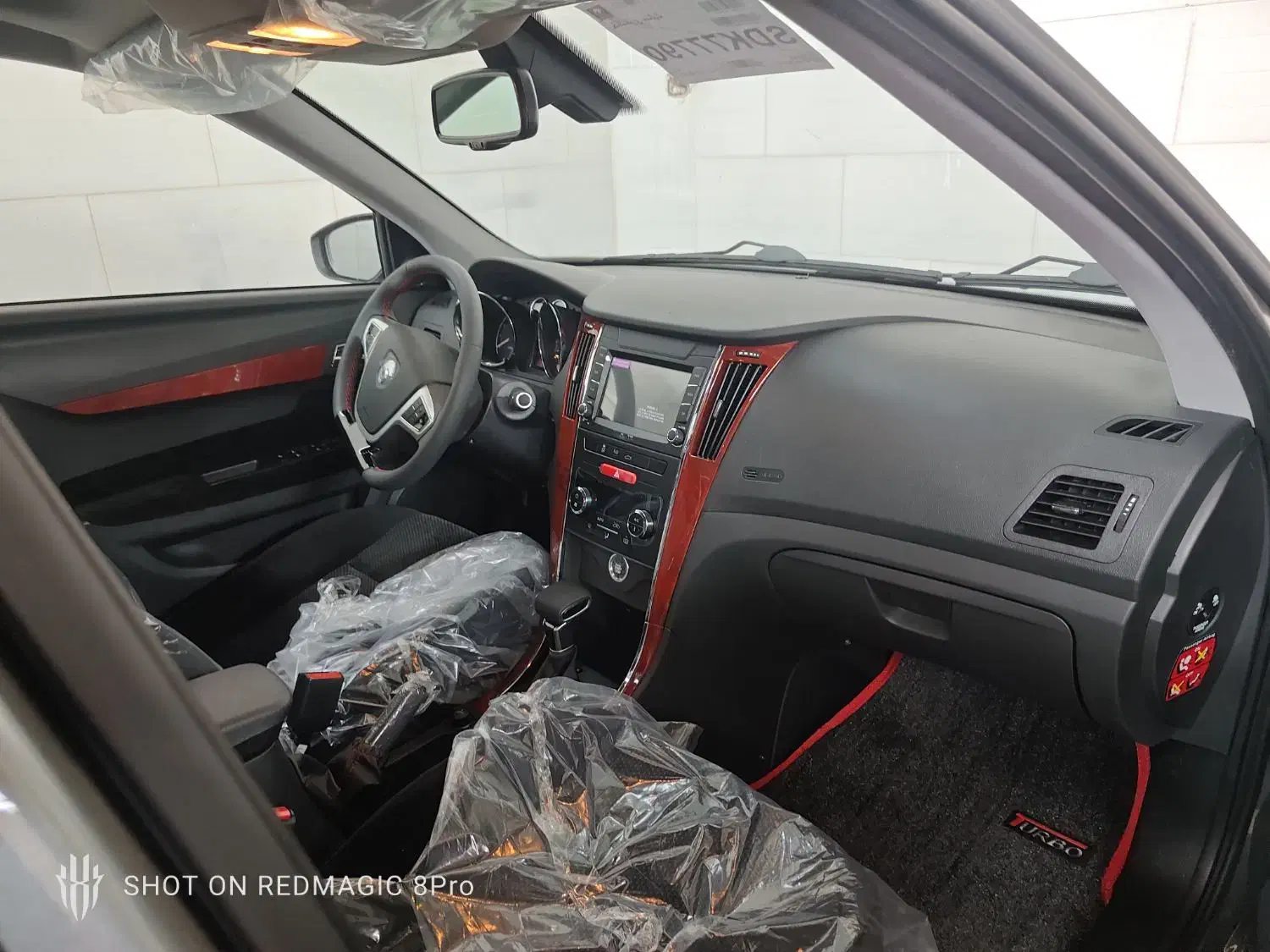 دنا پلاس صفر آپشنال|خودرو سواری و وانت|آغاجاری, |دیوار