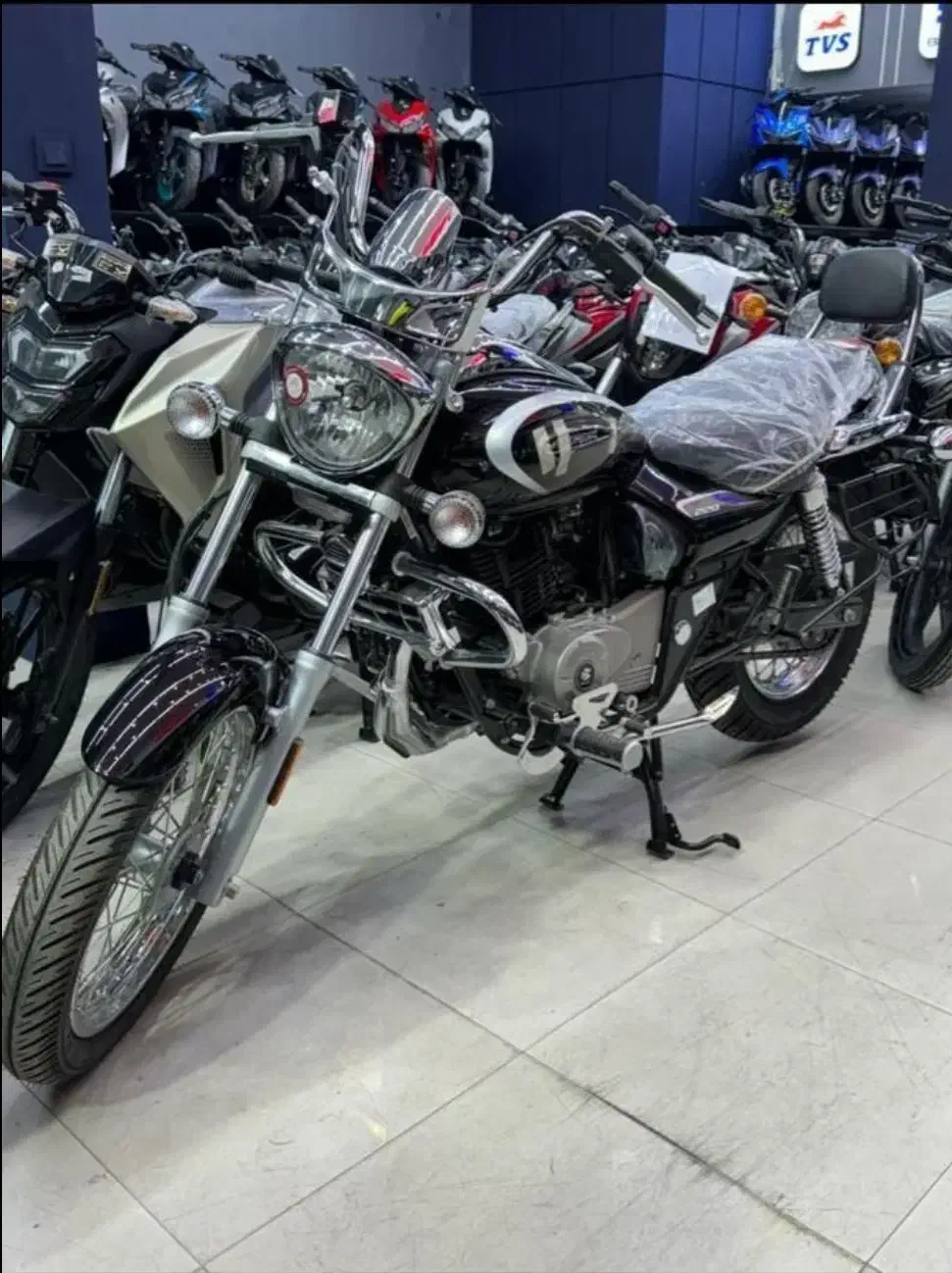 باجاج اونجر ۲۲۰ Bajaj Avenger نقد و اقساط|موتورسیکلت|تهران, بهار|دیوار