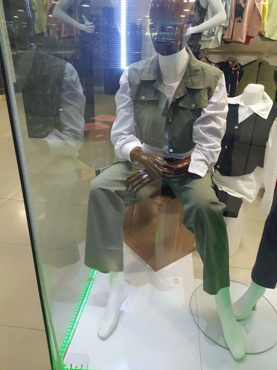 حراج لباس|حراج|همدان, |دیوار