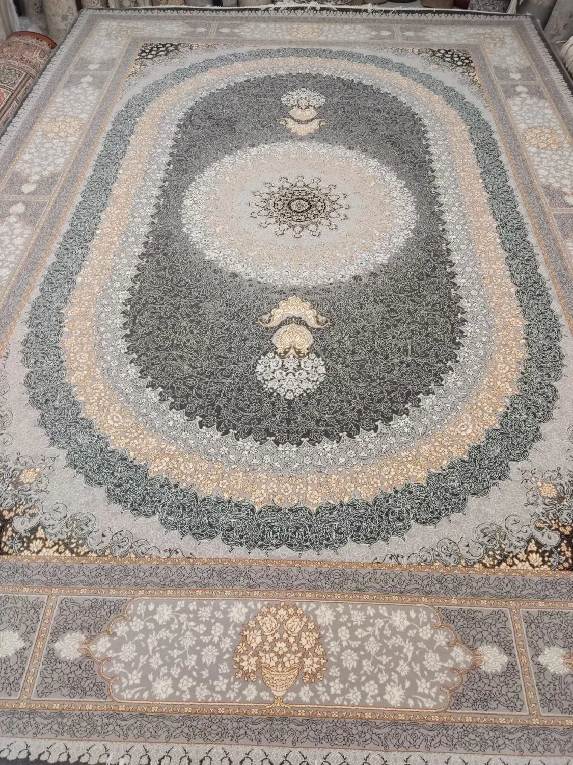 فرش ماشینی طرح صدرا زغای|فرش|اصفهان, برزان|دیوار