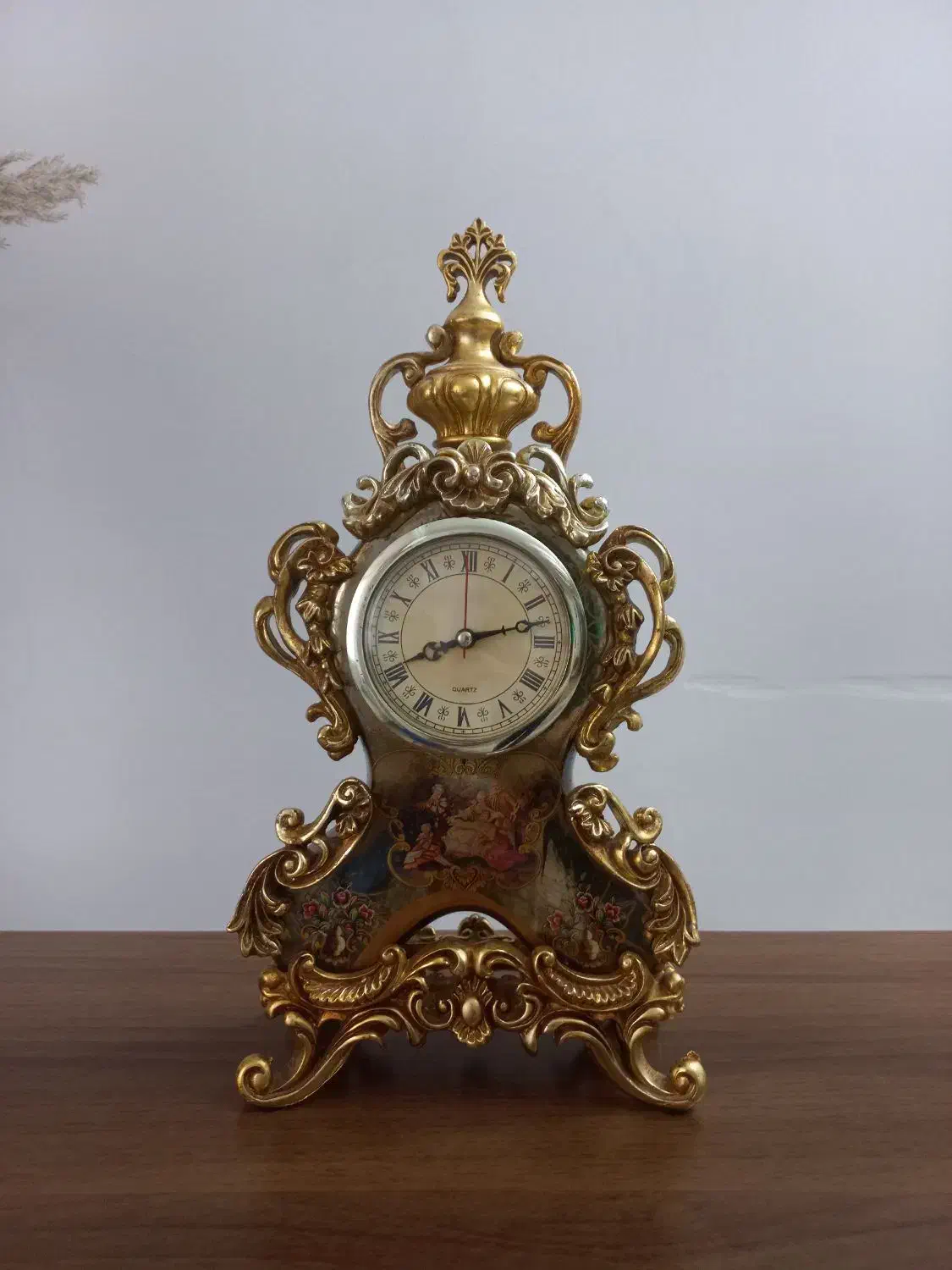 ساعت رومیزی|ساعت دیواری و تزئینی|ساری, |دیوار