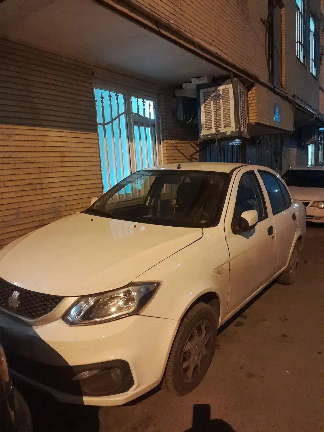 ساینا ۱۴۰۰s|خودرو سواری و وانت|کرج, حیدرآباد|دیوار