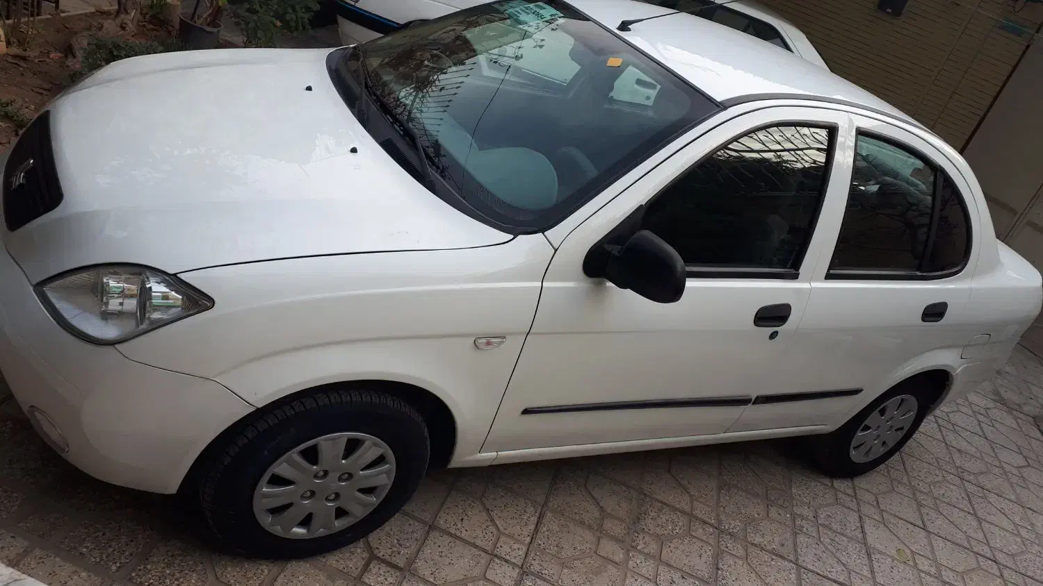 تیبا صندوق دار مدل ۹۸ مشابه صفر استثنایی کم کار|خودرو سواری و وانت|شاهین‌شهر, گزبرخوار|دیوار