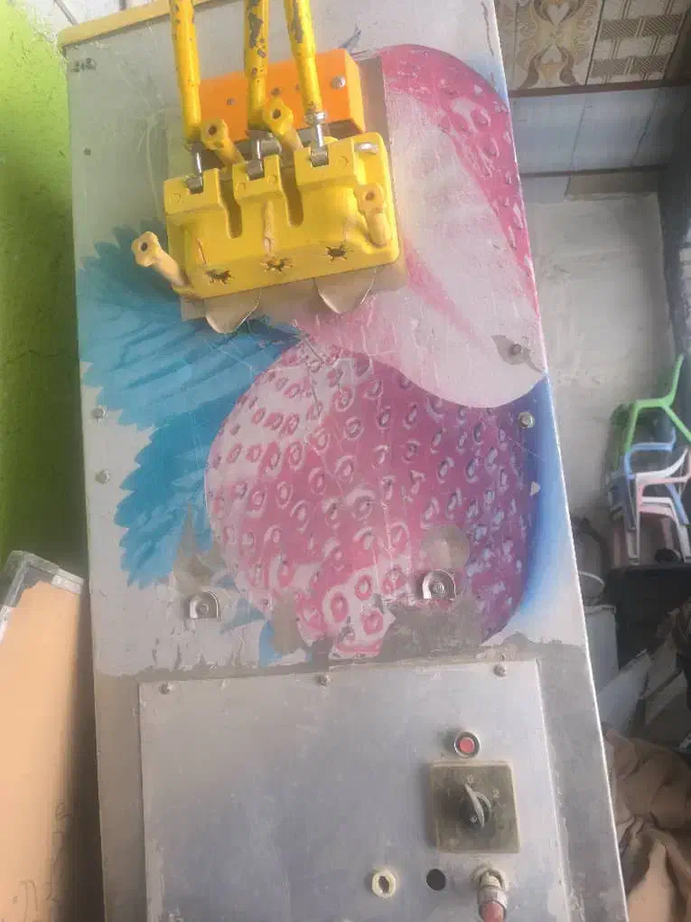 دستگاه بستنی ساز شمس قدیمی|سایر لوازم برقی|زاهدان, |دیوار