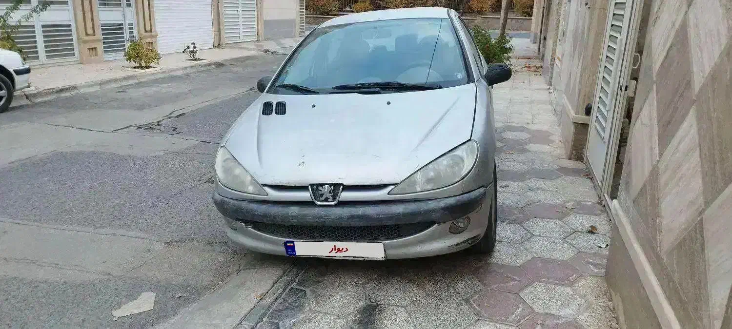 206سالم آماده مسافرت فقط مناسب اوراقی و قطعه فروشی|خودرو سواری و وانت|نیشابور, شهرک قدس|دیوار