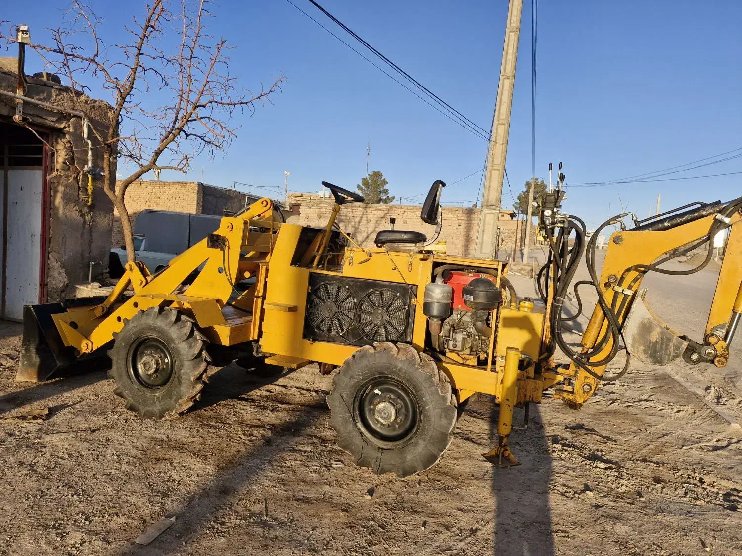 مینی بهکو|خودرو سنگین|سده (خراسان جنوبی), |دیوار