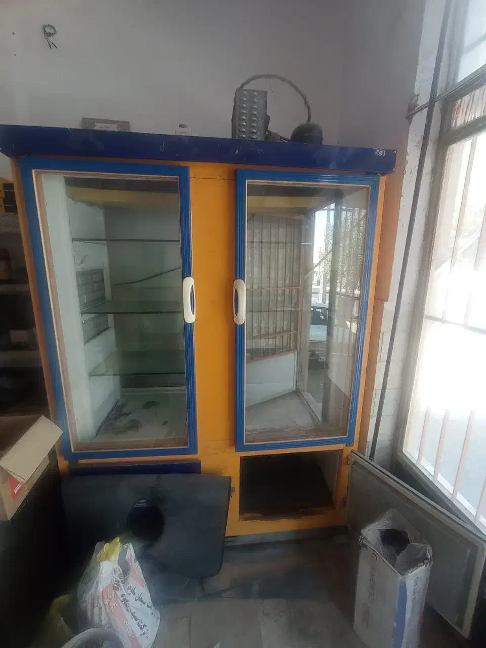 یخچال ویترینی|فروشگاه و مغازه|محلات, |دیوار