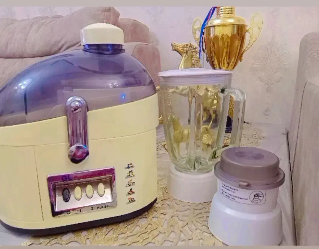 آبمیوه گیری آسیاب مخلوط کن|آبمیوهگیر و آبمرکباتگیر|تبریز, |دیوار