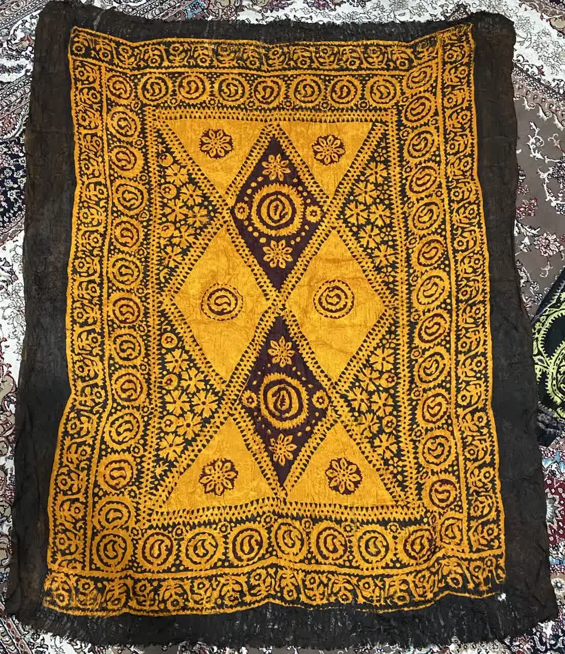 ۵عددیایلق قدیمی|لباس|اردبیل, |دیوار