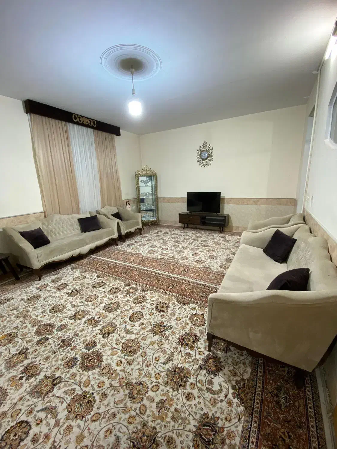 خونه 255 متری در دو طبقه و نیم|اجارهٔ خانه و ویلا|قم, شاه ابراهیم|دیوار