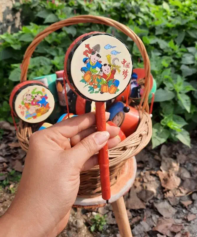 اسباب بازی چوبی|اسباب‌‌بازی|رشت, هلال احمر|دیوار