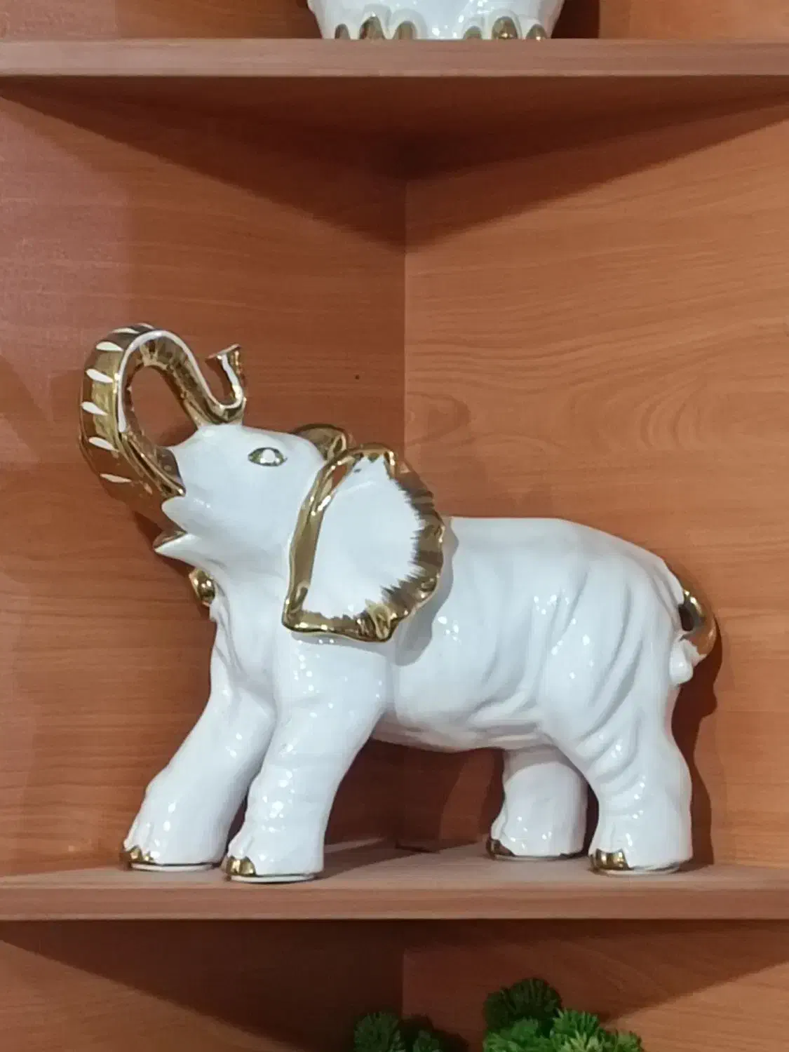 مجسمه های خارجی|مجسمه، تندیس، ماکت|مسجد سلیمان, |دیوار