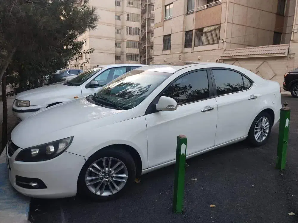 جک j5 مدل 1394 کارکرد 258000 اتوماتیک 1800|خودرو سواری و وانت|تهران, پونک|دیوار