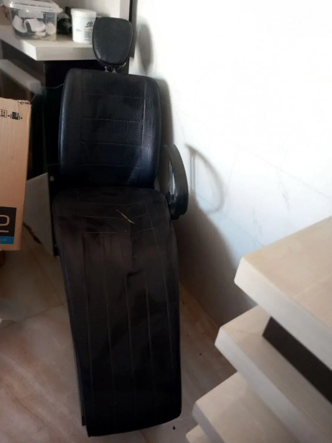 وسایل شخصی|آرایشگاه و سالن‌های زیبایی|پیر بکران, |دیوار