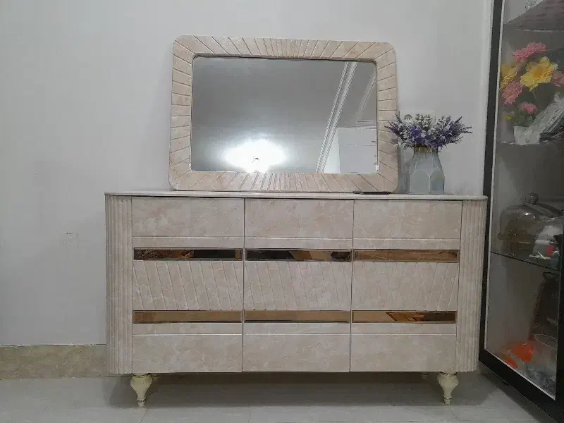 آیینه کنسول|بوفه، ویترین، کنسول|آبدانان, |دیوار