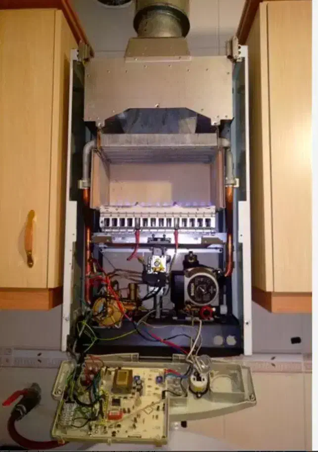 تعمیر سرویس تخصصی پکیج آبگرمکن گاز پخت پز و بخاری|خدمات پیشه و مهارت|همدان, |دیوار