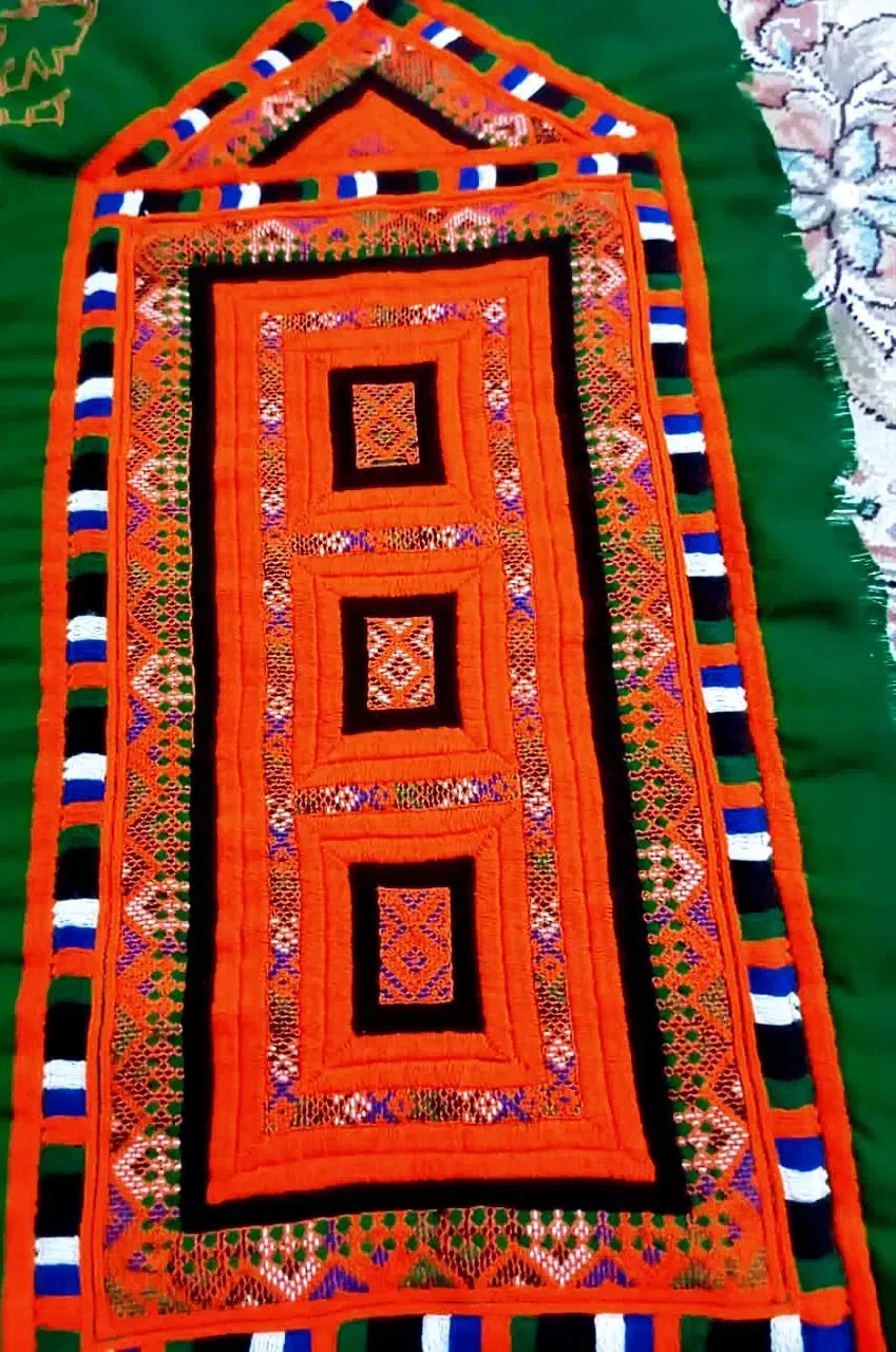 دوخت صندوکی، کلا، شیرازه،پرزردکار،پرچوتل قبول میشه|لباس|سراوان, |دیوار