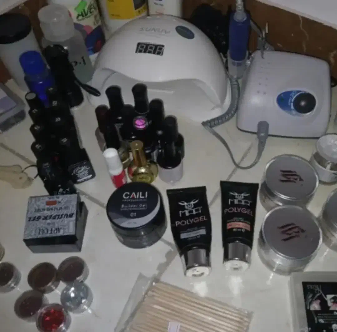 لوازم کاشت ناخن|آرایشی، بهداشتی، درمانی|اسلام‌شهر, شهرک قائمیه|دیوار