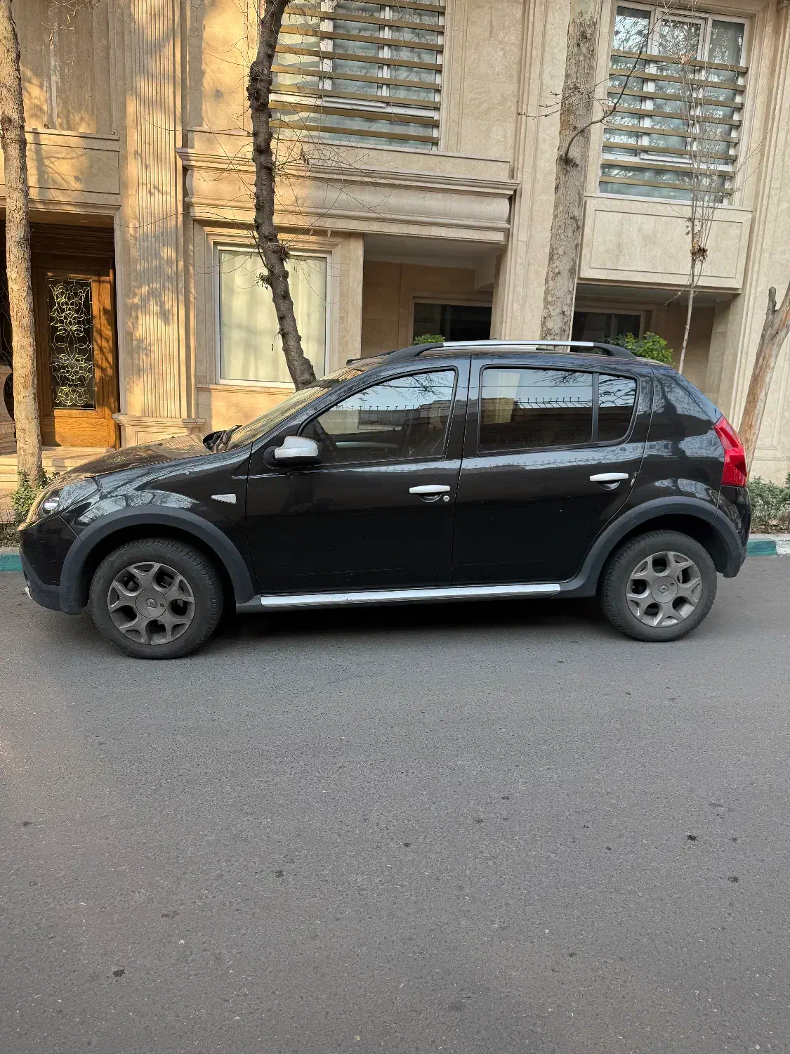 ساندرو استپ وی|خودرو سواری و وانت|تهران, حسنآباد|دیوار