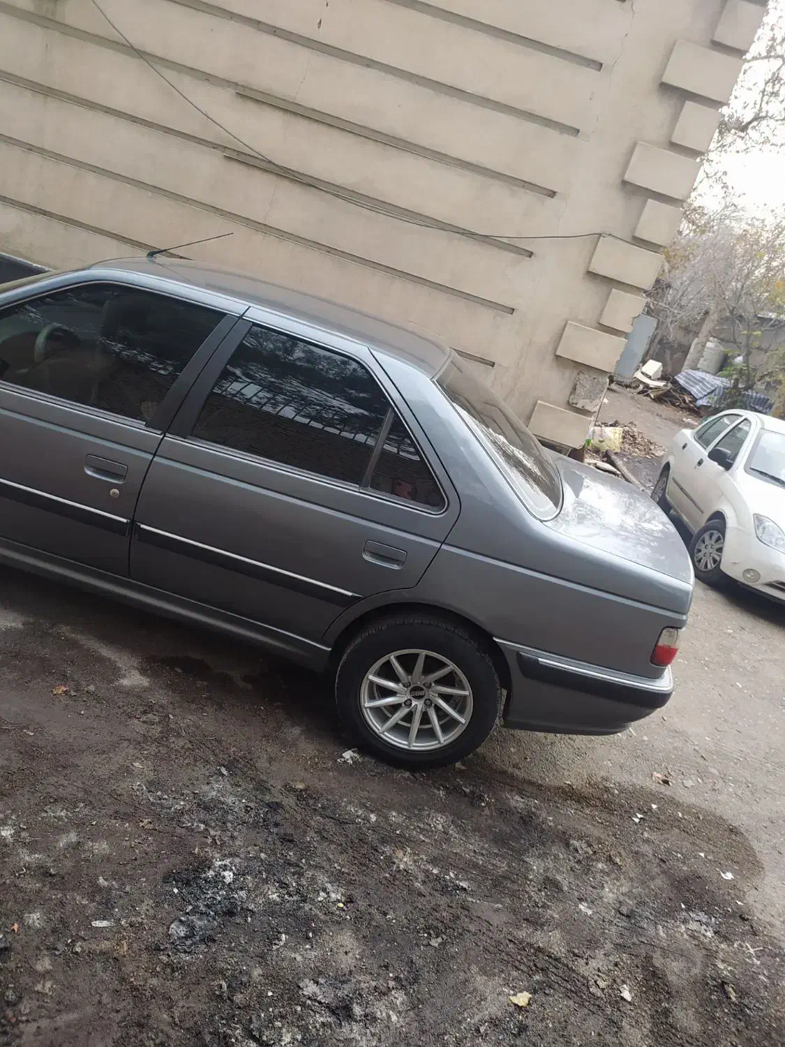 پژو پارس مدل 92|خودرو سواری و وانت|نسیم‌شهر, |دیوار