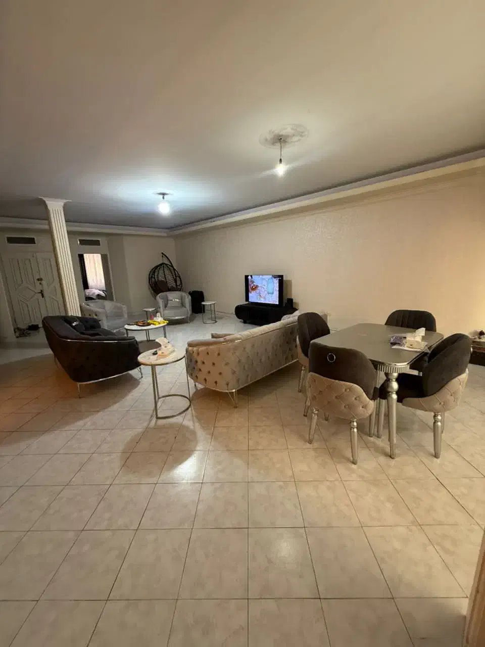 اجاره آپارتمان۱۳۰ متر ۲خواب سعادت آباد تک واحدی