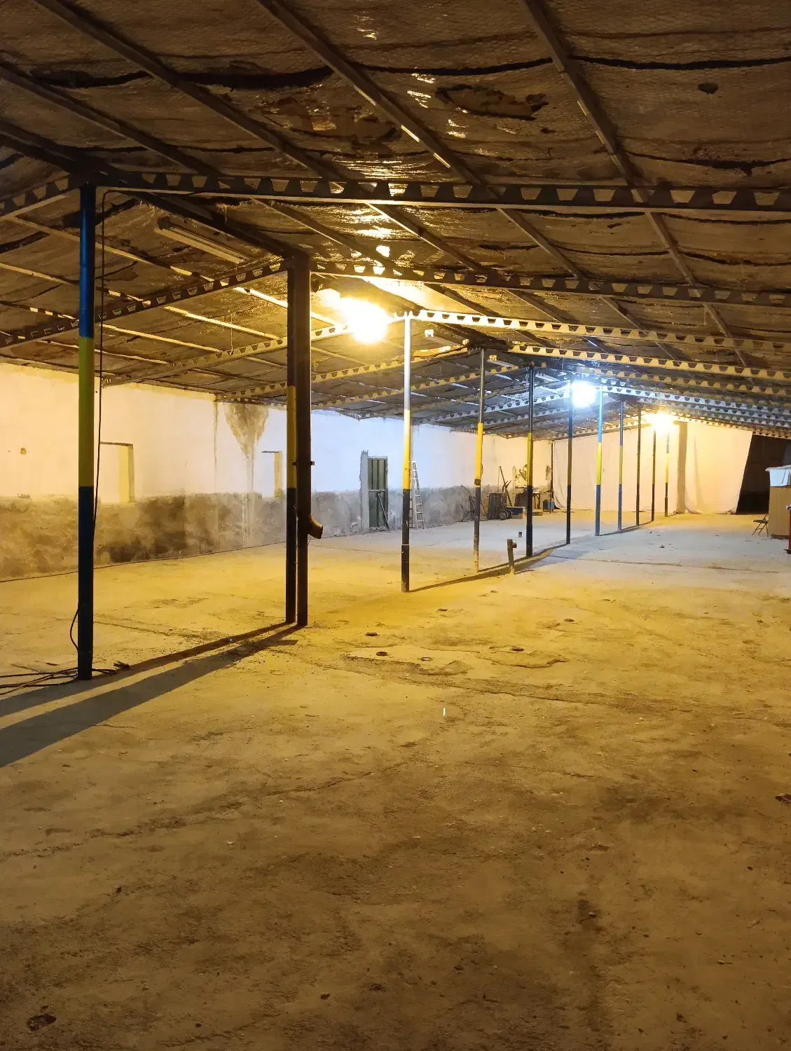 سوله سالن باغشن قدمگاه|فروش دفتر صنعتی، کشاورزی، تجاری|مشهد, رباط طرق|دیوار