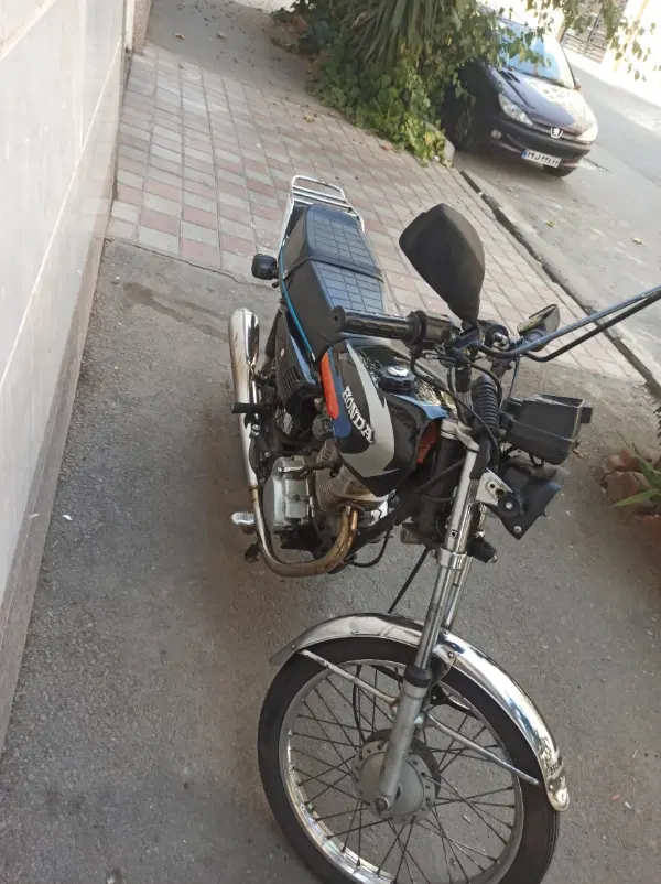 هندا ۱۲۵ مدل ۸۵|موتورسیکلت|تهران, کرمان|دیوار