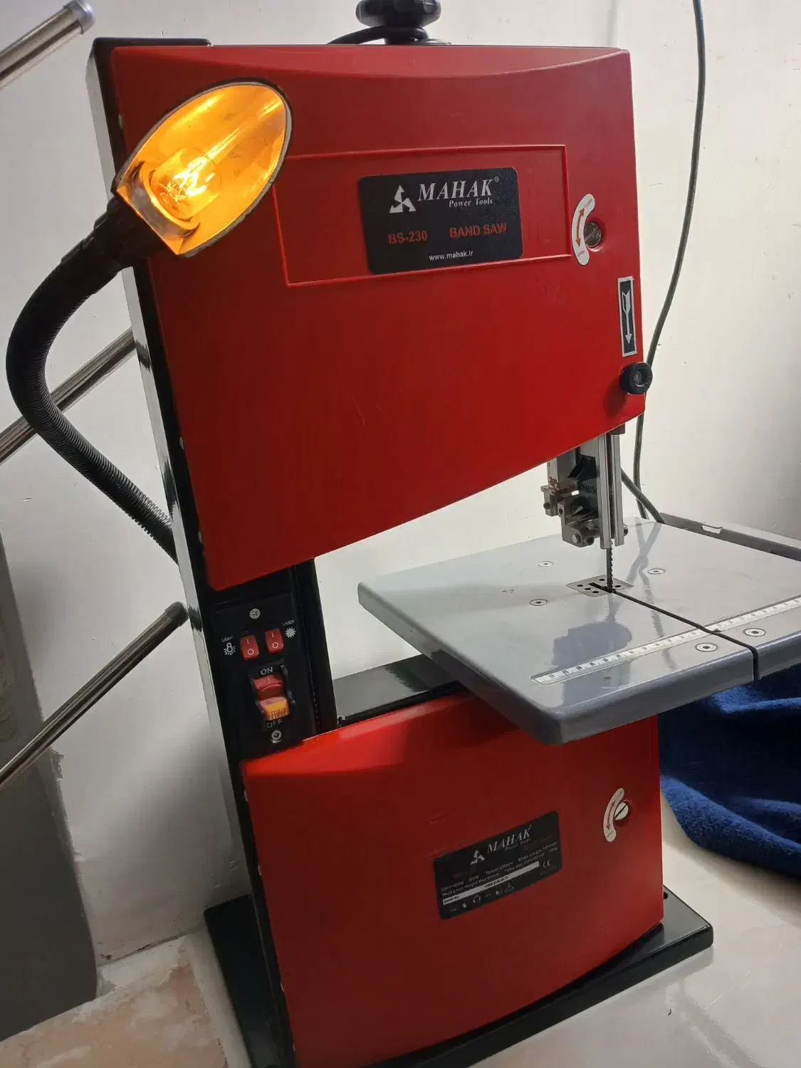 اره فلکی ای محک سایز ۹ اینچ|ماشینآلات صنعتی|بهارستان, |دیوار