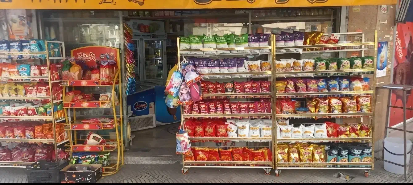 اجاره مغازه ۵۰ متری مناسب سوپرمارکت و لبنیاتی|اجارهٔ مغازه و غرفه|کرج, شاهینویلا|دیوار