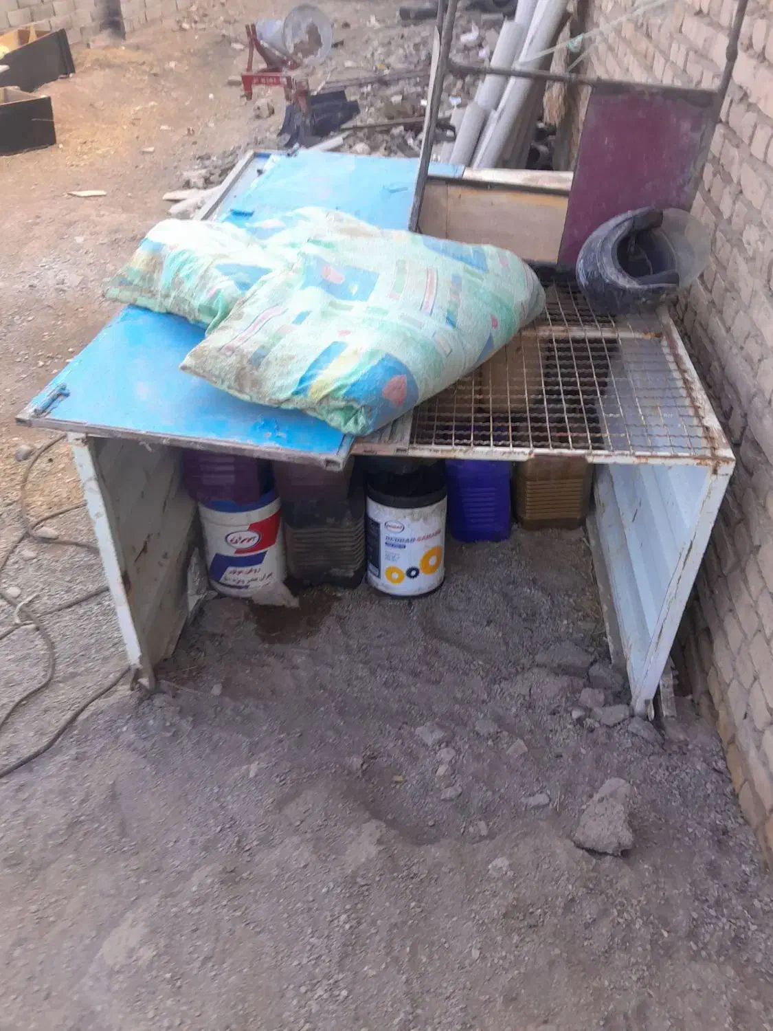 اتاق وانت بار|قطعات یدکی و لوازم جانبی|سلامی, |دیوار