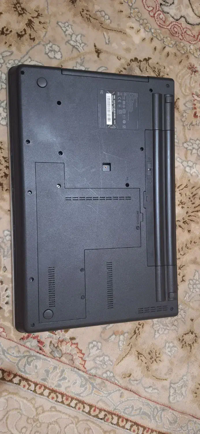 لب تاب|رایانه همراه|مشهد, شهید آوینی|دیوار