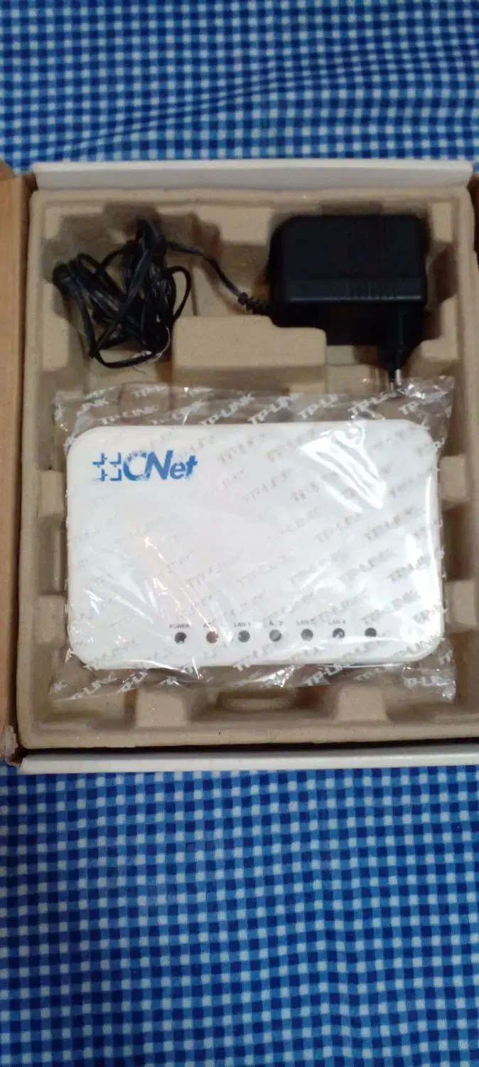 دو عدد مودم CNet و TP-LINK|مودم و تجهیزات شبکه|مشهد, استاد یوسفی (شهرک غرب)|دیوار