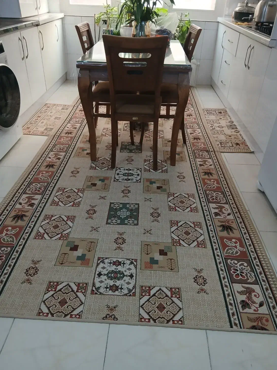 قالیچه گلیمی سایر ۱/۶۵ در ۳/۸۵|گلیم، جاجیم، گبه|تهران, دهم فروردین|دیوار