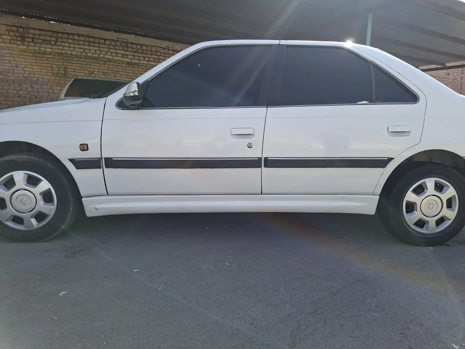 پارس|خودرو سواری و وانت|آباده, |دیوار