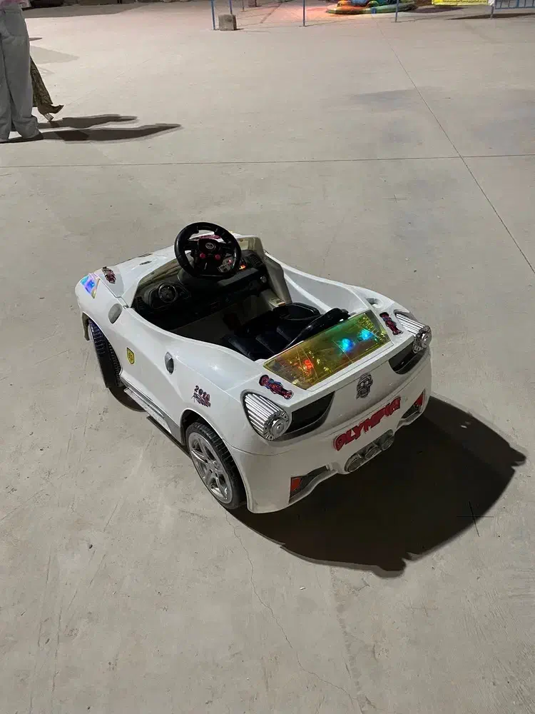 ماشین  شارژی|اسباب‌‌بازی|نیشابور, خط کاشمر|دیوار