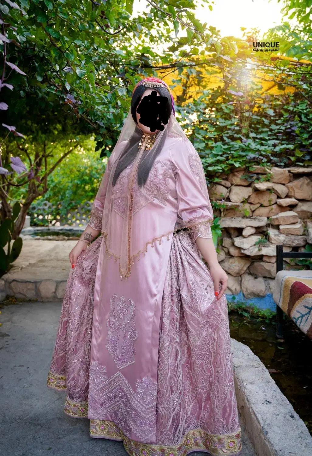 لباس محلی|لباس|کازرون, |دیوار