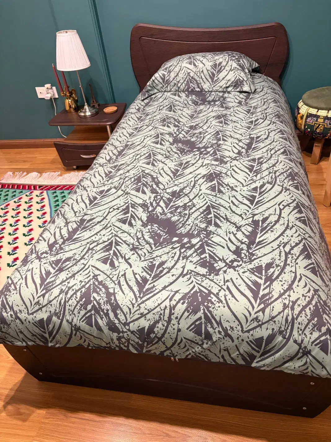 سرویس تخت یک نفره در حد نو|تخت و سرویس خواب|تهران, جهاد|دیوار