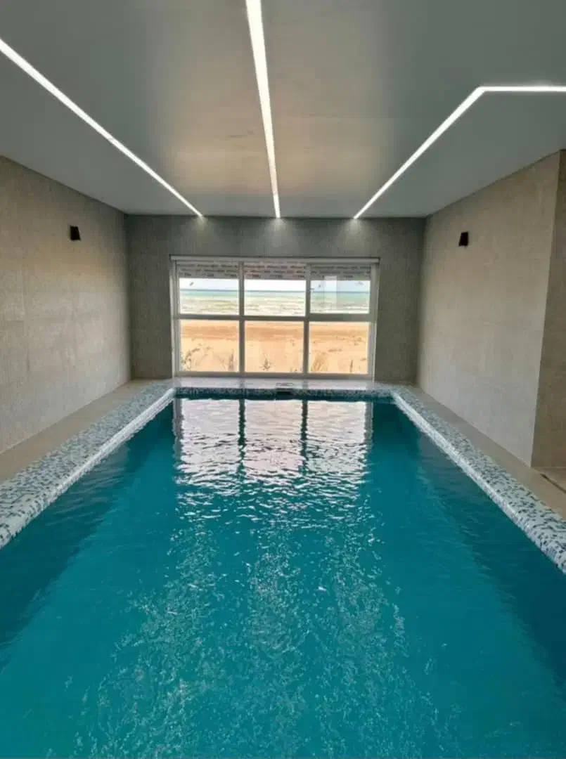 اجاره ویلا استخردار ساحلی پلاک اول دریا لب اب|اجارهٔ کوتاه‌مدت ویلا و باغ|آمل, |دیوار