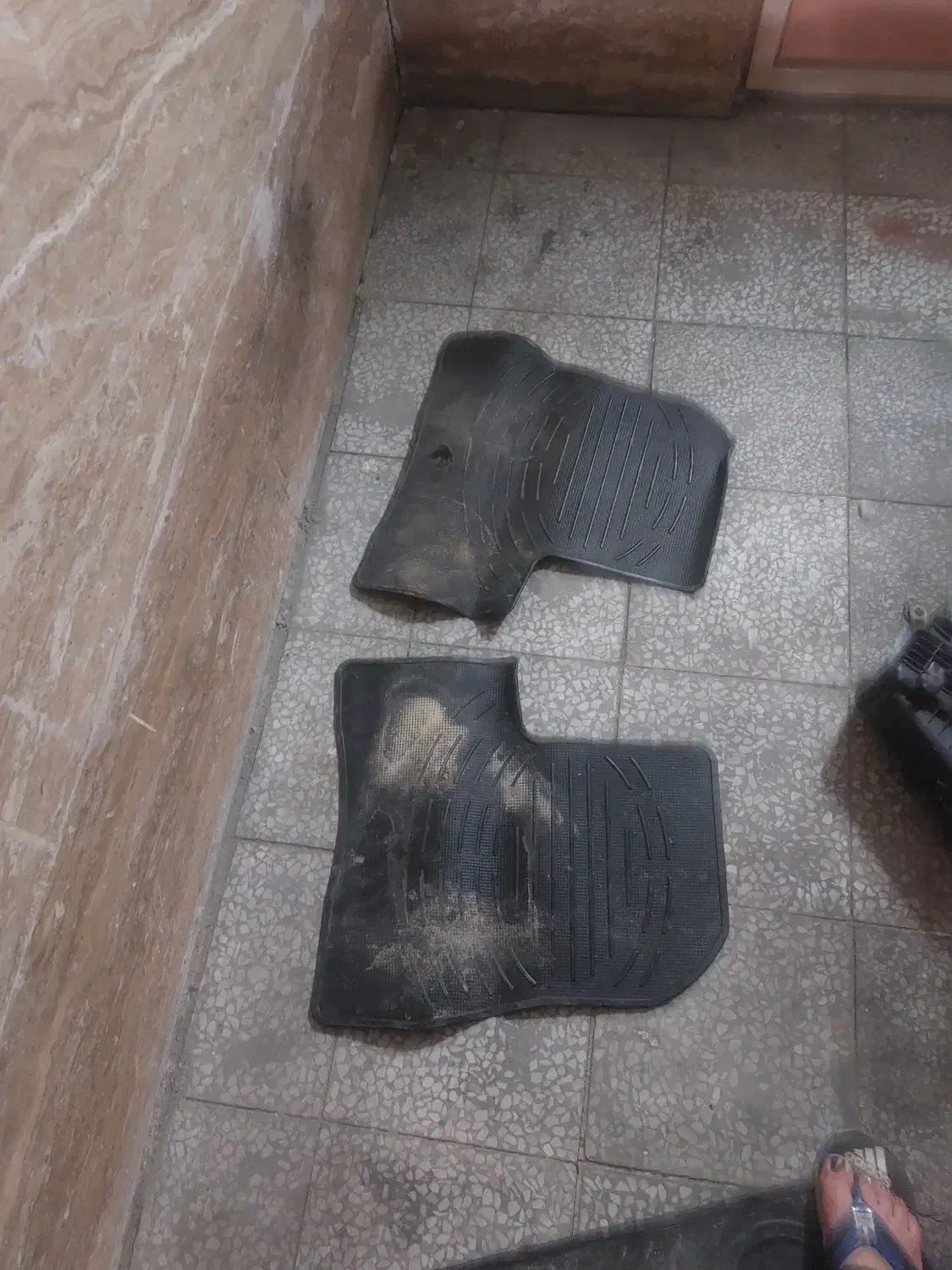 چراغ|لامپ و چراغ|ورامین, ورامین|دیوار